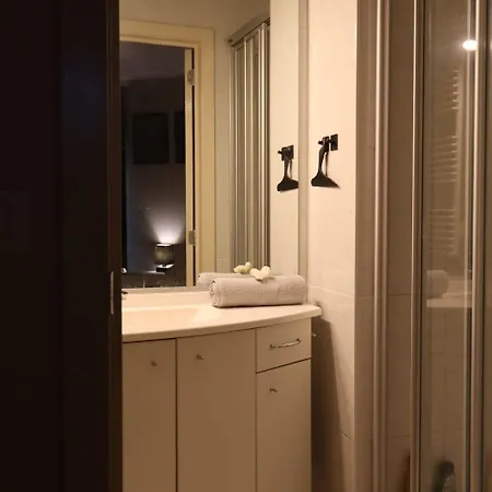 Apartment Newport Bay